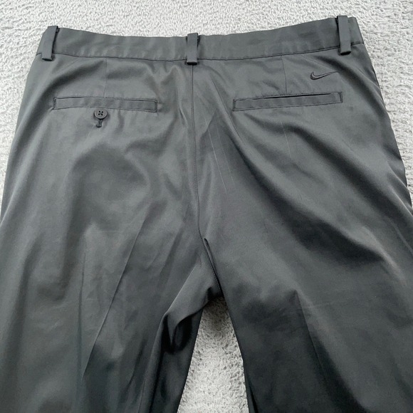 Nike Golf Pants Mens 34x30 Black Dri-Fit Tour Performance Chino Flat Front - Picture 3 of 11